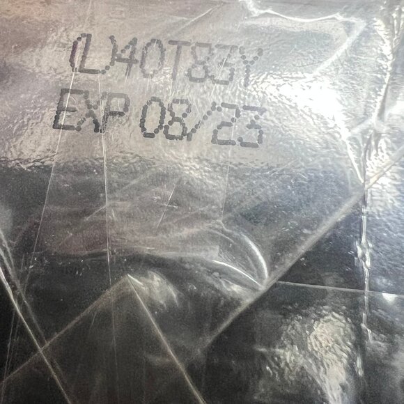 Lancome Renergie Lift Multi Action Ultra 2.5oz 75ml - Picture 6 of 6